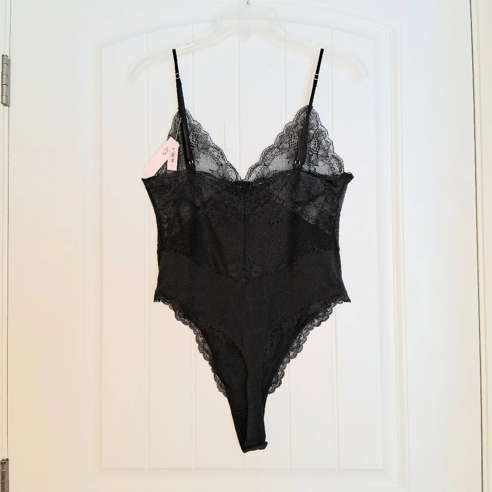 NEW Victoria's Secret High Leg Lace Thong Bodysuit Sz Lg Black NWT